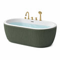 Freistehende Acryl-Badewanne 170 × 75 × 58 cm in Grün/Weiß mit goldfarbener Armatur